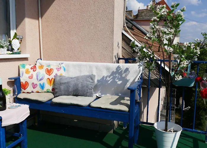 Gizella Terrace By Puskas דירה *